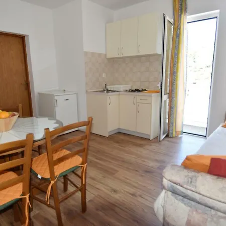 Vesna Daire Podgora (Split-Dalmatia)