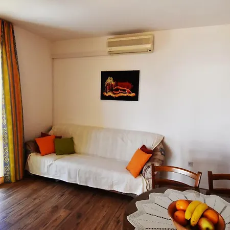 Vesna * Podgora (Split-Dalmatia)